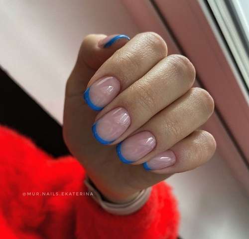 Colored jacket for short nails: photo design 2021, trends