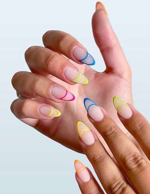 Trendy summer jacket 2021: photo, fashionable nail design