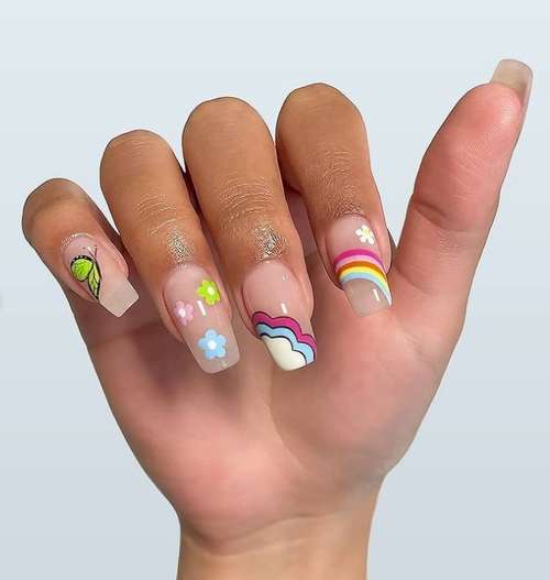 Trendy summer jacket 2021: photo, fashionable nail design