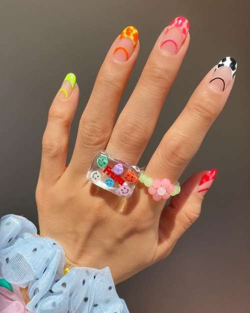 Trendy summer jacket 2021: photo, fashionable nail design