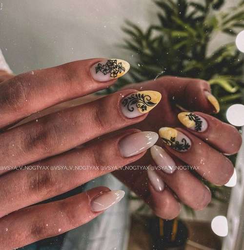 Trendy summer jacket 2021: photo, fashionable nail design