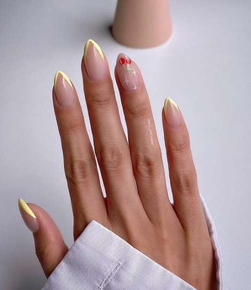 Trendy summer jacket 2021: photo, fashionable nail design