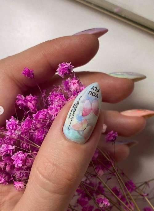 Manicure with divorces 2021: nail design, photo news