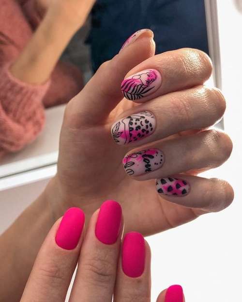 Manucure avec un motif pour les ongles courts: tendances 2021, photos