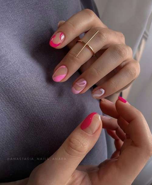 Manucure avec un motif pour les ongles courts: tendances 2021, photos