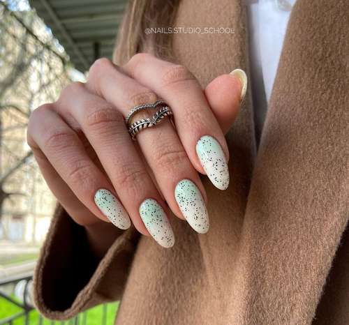 Milky gradient on nails: trendy manicure 2021, photo