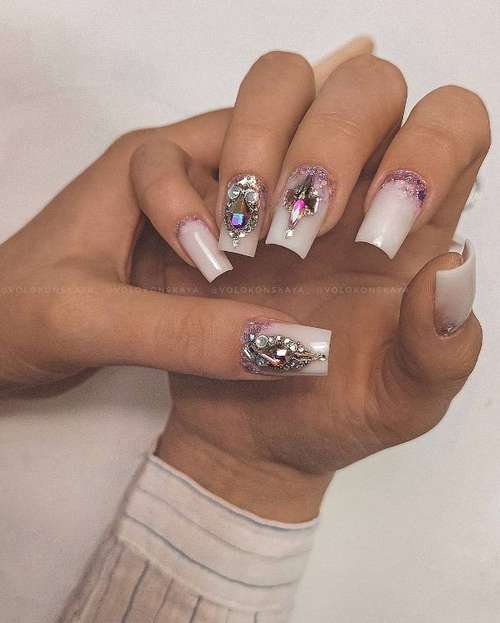 Milky gradient on nails: trendy manicure 2021, photo