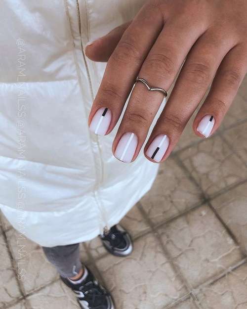 Milk manicure for short nails 2021: photo, fashion design