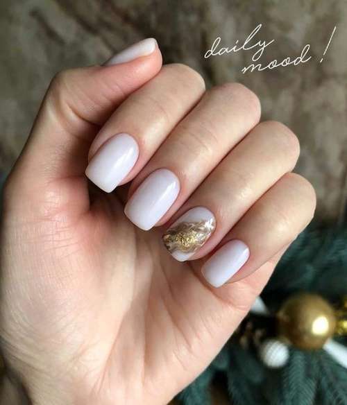 Milk manicure for short nails 2021: photo, fashion design