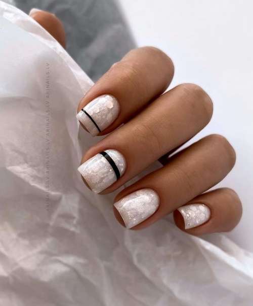 Chic milk manicure