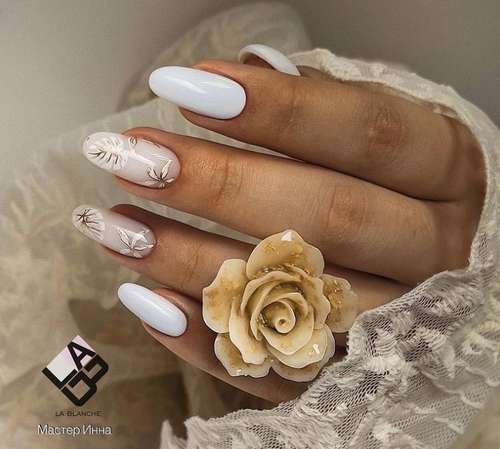 Translucent manicure with a design 2021-2022: photo novelties