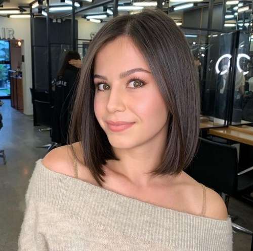 Superfashionable haircuts for girls 2021: news, trends, photos