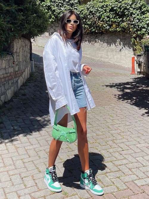 Women's shorts 2021: what to wear, photos, trends, images