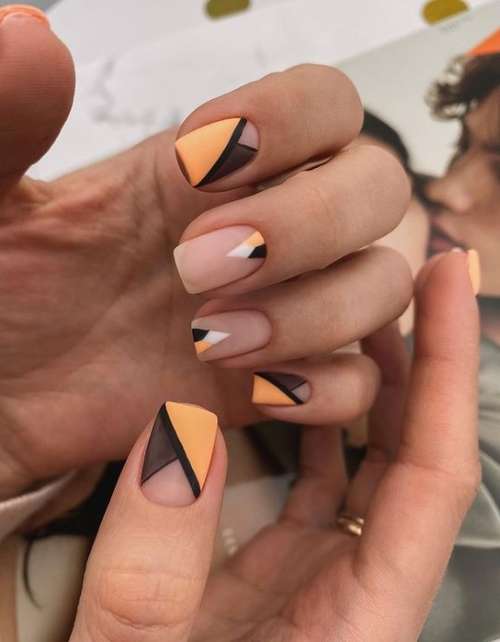 Beige manicure 2021-2022: new nail designs