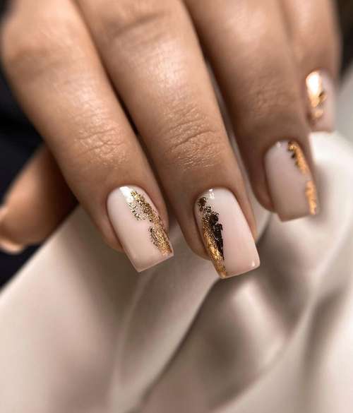 Beige manicure 2021-2022: new nail designs