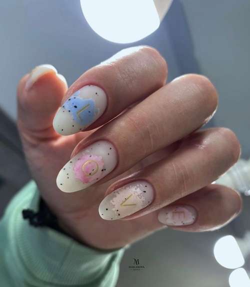 Quail egg manicure 2021: photos of the newest ideas