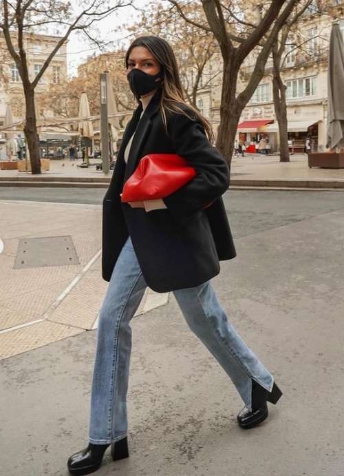 Fashionable jeans fall-winter 2021-2022: trends, photos