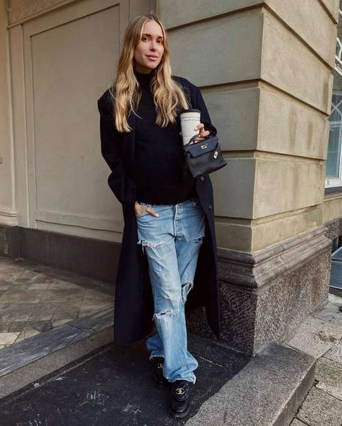 Fashionable jeans fall-winter 2021-2022: trends, photos