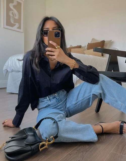 Fashionable jeans fall-winter 2021-2022: trends, photos