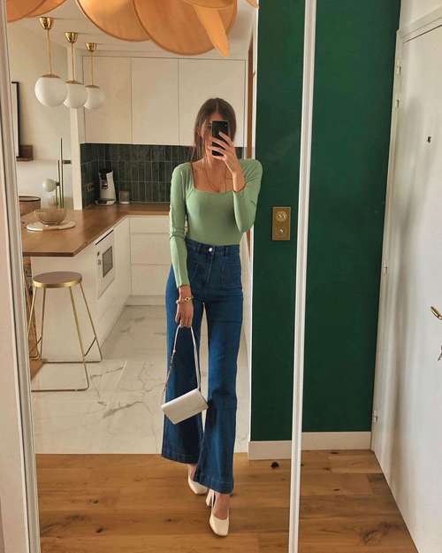 Fashionable jeans fall-winter 2021-2022: trends, photos