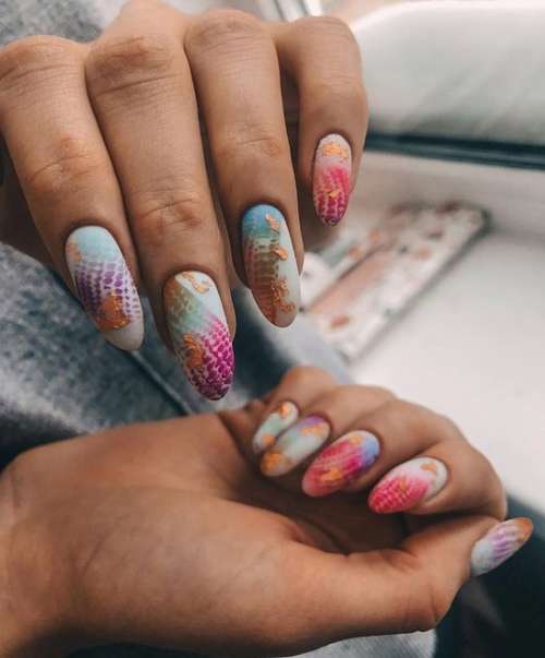 Marine manicure 2021: new nail designs at sea, photos