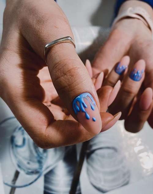 Marine manicure 2021: new nail designs at sea, photos