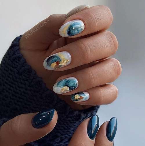 Marine manicure 2021: new nail designs at sea, photos