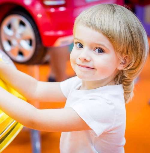 Coupes de cheveux pour les filles de 7 ans