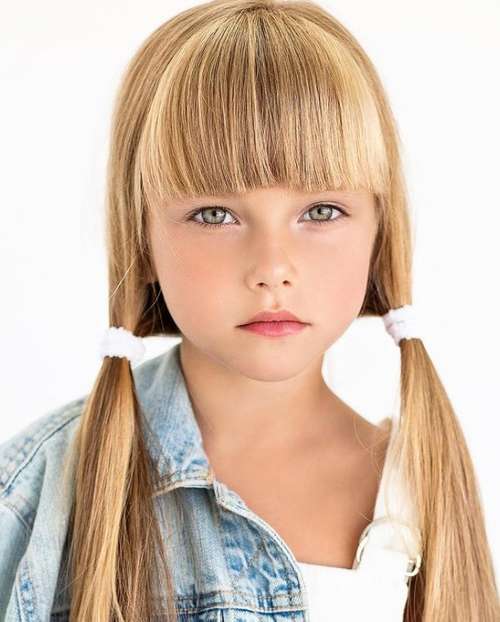 Bangs à la mode pour les filles