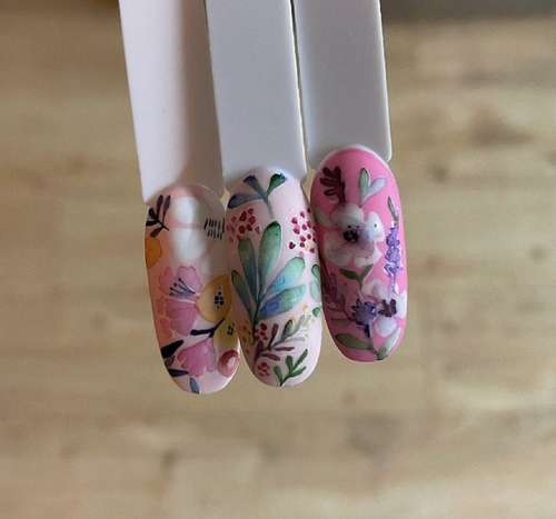 Design d'ongles lumineux 2021: nouvelle manucure tendance