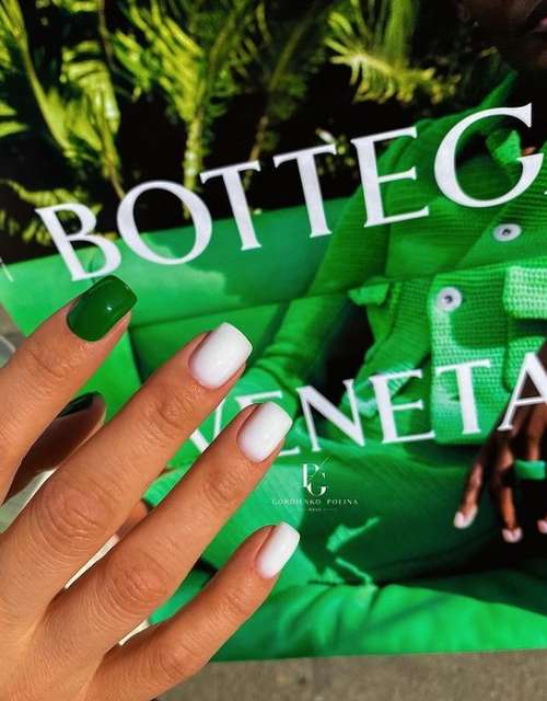 Bright nail design 2021: trendy new manicure