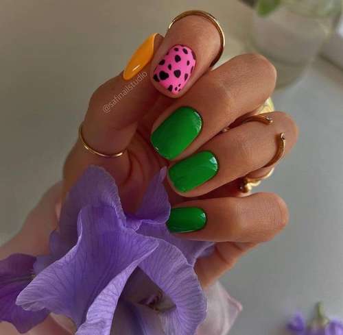 Bright nails design photo