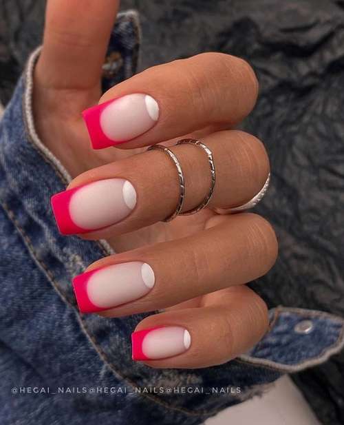 Design d'ongles lumineux 2021: nouvelle manucure tendance