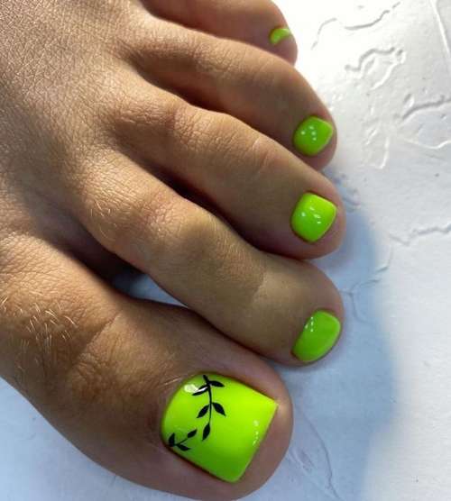 Green pedicure 2021-2022: photo, trendy design