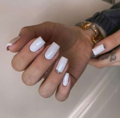 Lunar manicure 2021-2022: photos, new nail designs