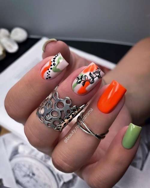 Manicure with leaves: design 2021-2022, new items in the photo