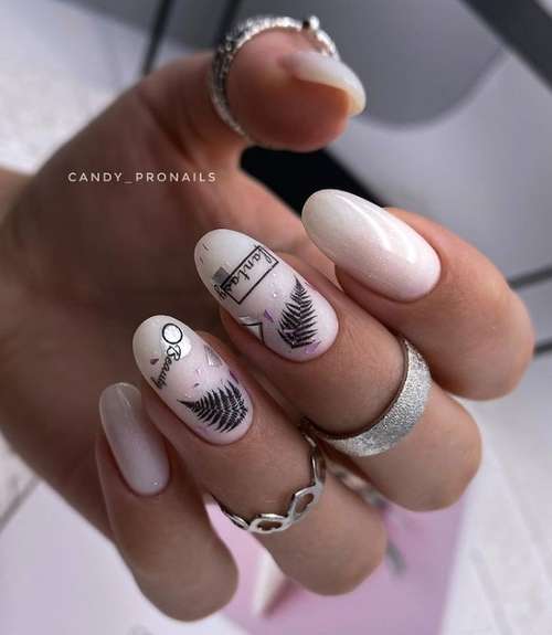 Manicure with leaves: design 2021-2022, new items in the photo