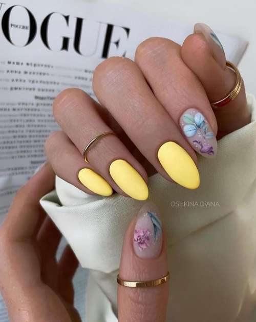 Manicure with leaves: design 2021-2022, new items in the photo