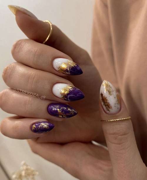 Manicure with gold 2021-2022: trendy design novelties