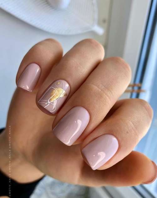 Manicure with gold 2021-2022: trendy design novelties