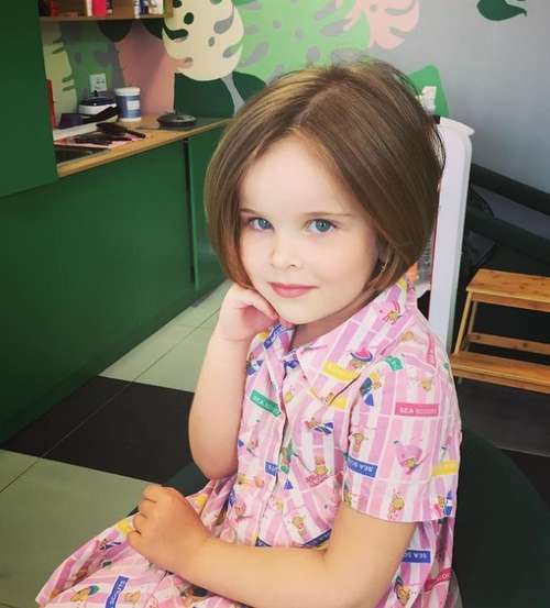 Haircuts for girls from 10 to 16 years old: photos, news 2021-2022