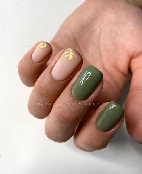 Dark green manicure for short nails