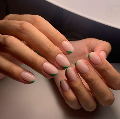 Dark green manicure 2021-2022: ideas, design, photos