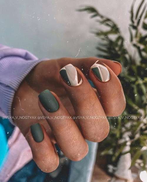 Dark green manicure 2021-2022: ideas, design, photos