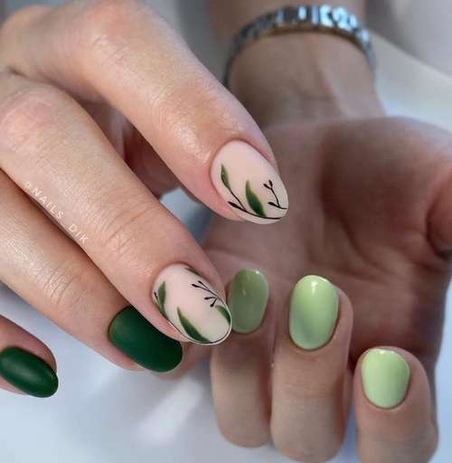 Dark green manicure 2021-2022: ideas, design, photos