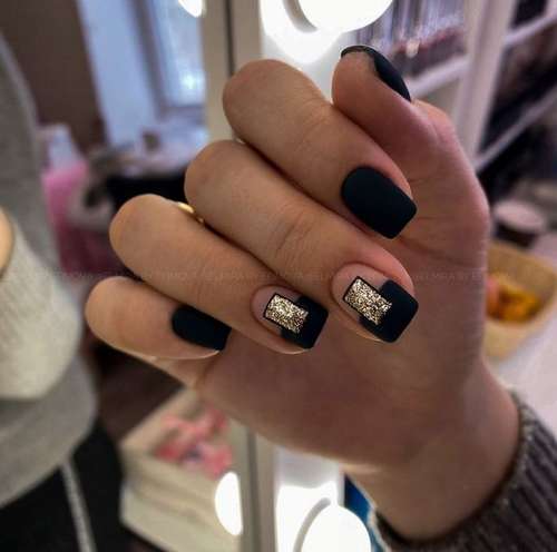 Manicure trends fall-winter 2021-2022: trends in the photo