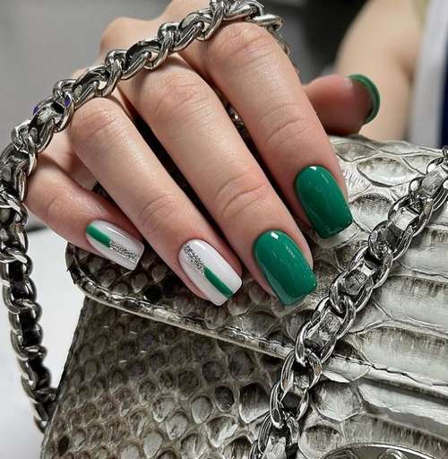 Manicure trends fall-winter 2021-2022: trends in the photo