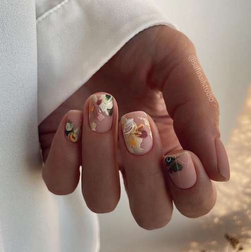 Manicure trends fall-winter 2021-2022: trends in the photo