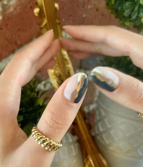 Black and gold manicure 2021-2022: new design photos