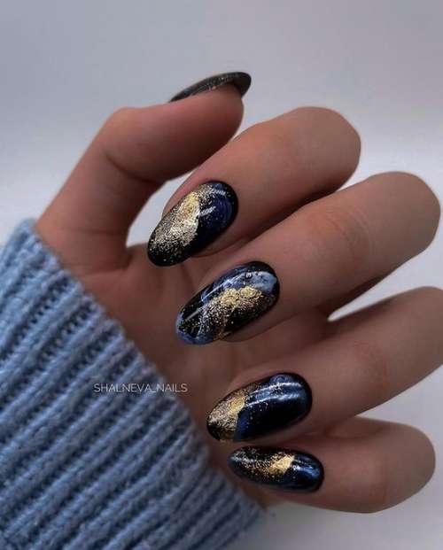 Black and gold manicure 2021-2022: new design photos